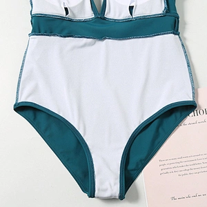 Women's Sexy Cutout Fashion Simple Beach Swimwear