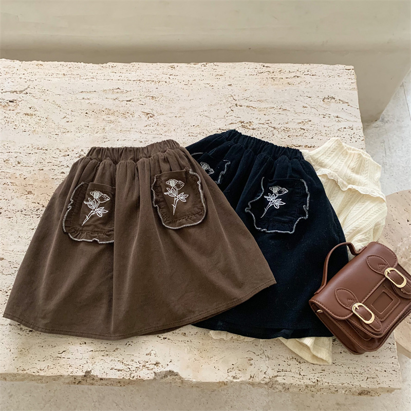 Girls embroidered padded autumn and winter skirt