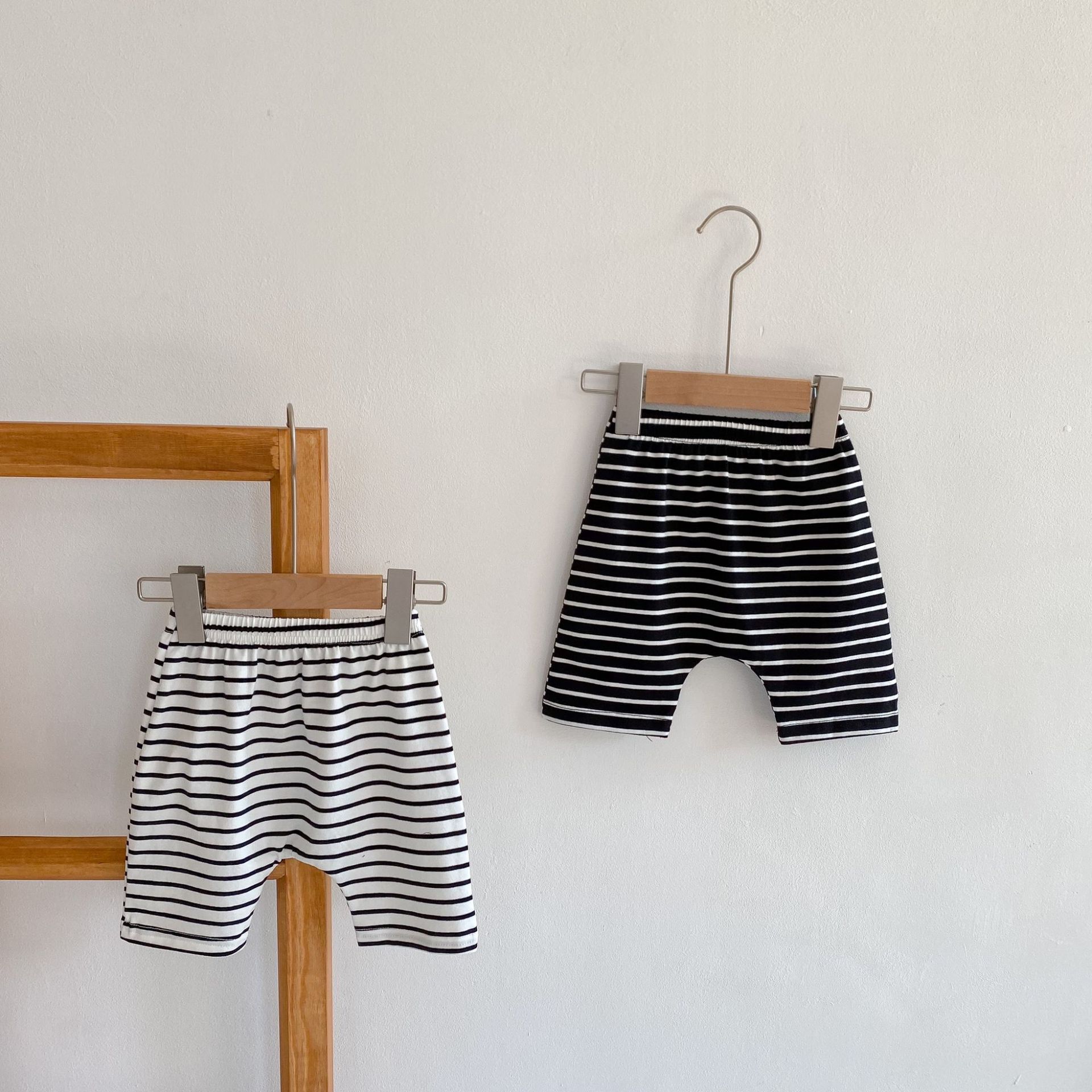 Summer striped shorts and printed tank top set