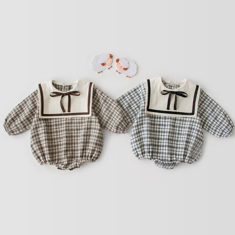 Long-sleeved navy bow tie t-shirt plaid blouses