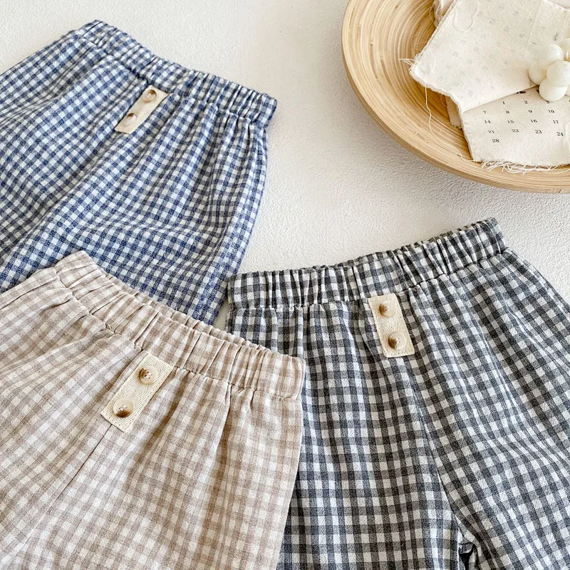 Children's plaid loose fashion trousers