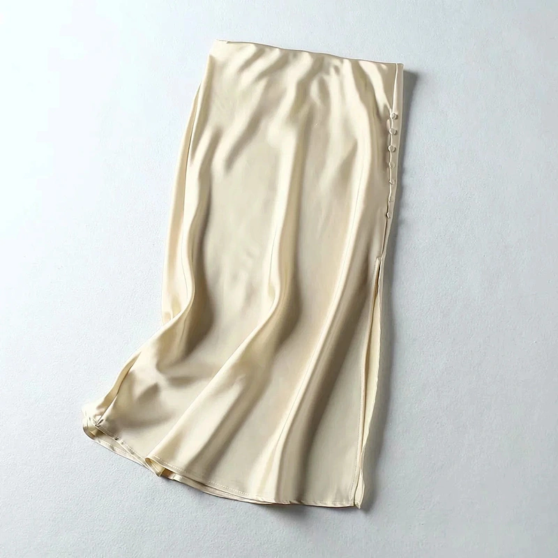 Slit irregular satin skirt
