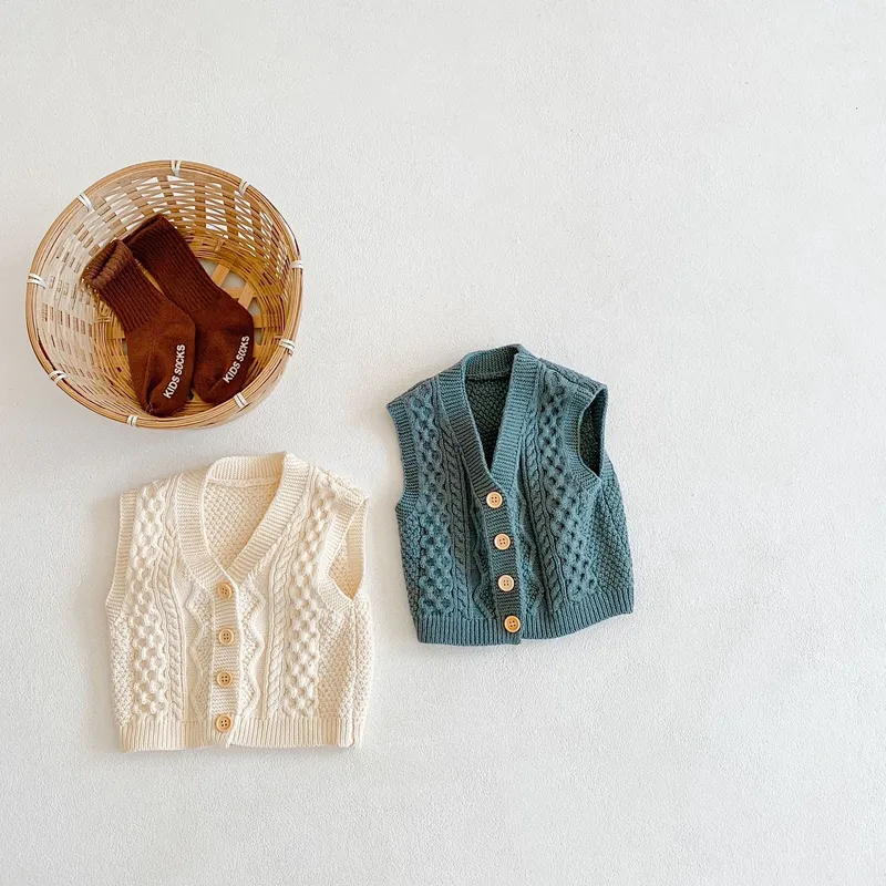 Baby autumn new knitted vest jacket