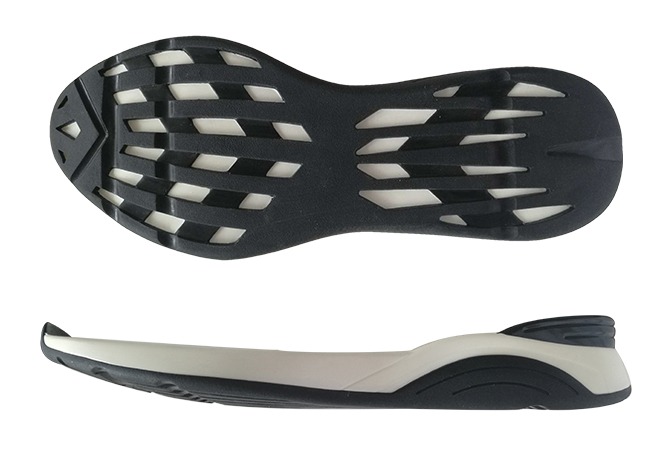 Sports shoe sole