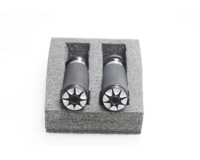 Handlebar grips Harley-Davidson electronic throttle Roland Sands Chrono contrast cut