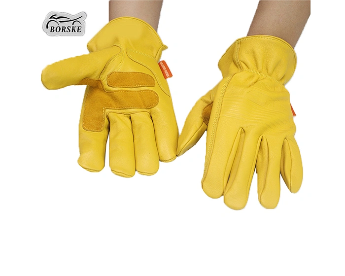 Motorcycle riding gloves