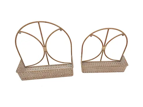 Wall shelf