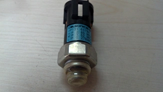 92137-4S100