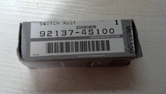 92137-4S100