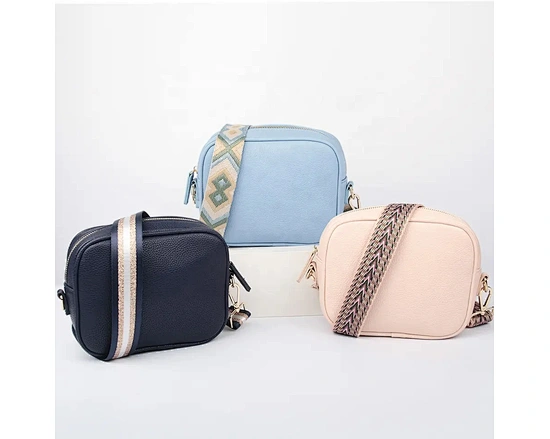 Discover the best handbags for women in our collection. Crafted with expert techniques and durable materials, our handbags are the perfect accessory for any occasion.