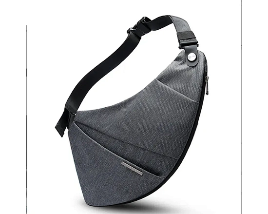 Multiple compartments, our bag is perfect for carrying your essentials while on-the-go. The adjustable strap ensures a comfortable fit, making it easy to carry this bag all day long. Whether you're commuting to work or running errands around town