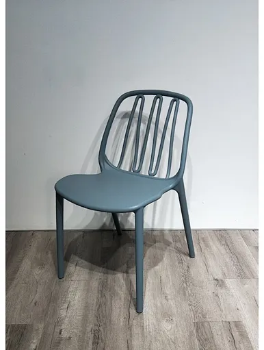 Plastic chair