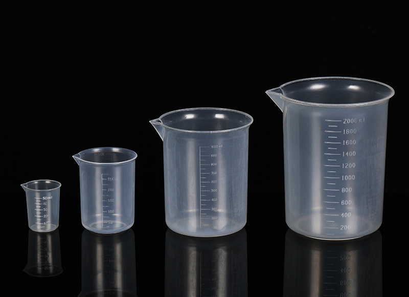 Plastic lab beaker