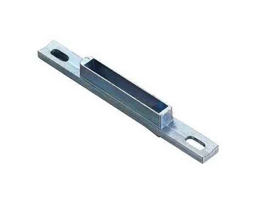 METAL FITTING