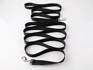 retractable pet leashes