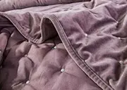bed quilt