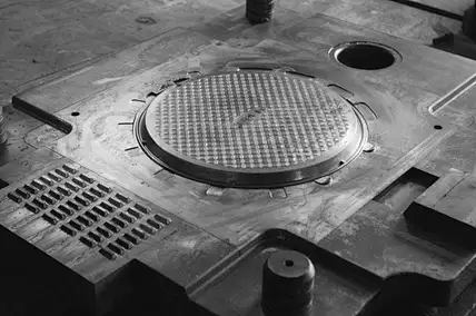 Aluminum die casting mold